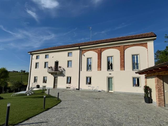 Ermitage La Suite-Hermitage Al Tramonto-Hermitage Tra Le Vigne Cioccaro Di Penango Exterior photo